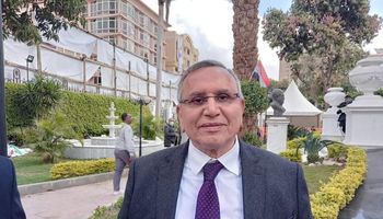 عبد السند يمامة رئيس حزب الوفد الجديد