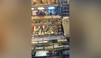 ارتفاع قياسى بأسعار الذهب فى محلات الصاغة وضعف إقبال المواطنين على الشراء بكفر الشيخ