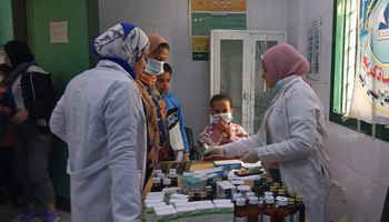 جامعة كفر الشيخ تنظم قافلة طبية مجانية بقرية «منية المرشد» ضمن المبادرة الرئاسية حياة كريمة 