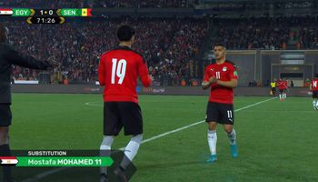 تبديل مصطفي محمد ومرموش في مباراة مصر والسنغال 
