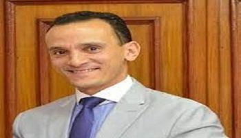 الدكتور عبدالخالق إبراهيم مساعد وزير الإسكان للشؤون الفنية