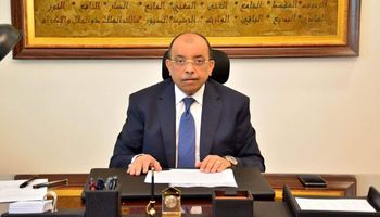 اللواء محمود شعراوي وزير التنمية المحلية،