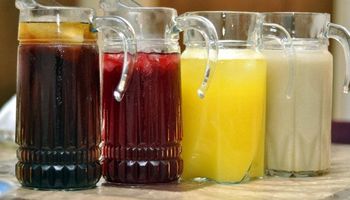 لمقاومة العطش في رمضان .. أفضل المشروبات الصحية أثناء السحور 