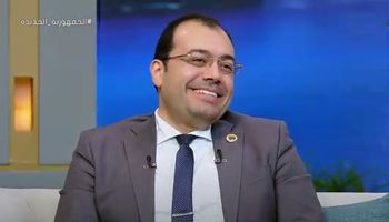 الدكتور عمرو سليمان استشاري الطب النفسي