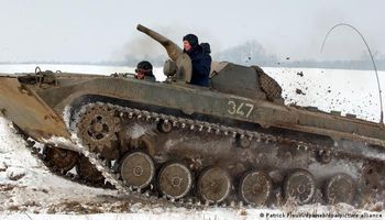 تسليم دبابات من التشيك إلى أوكرانيا