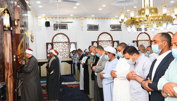 محافظ قنا يفتتح مسجد الرحمة بنقادة