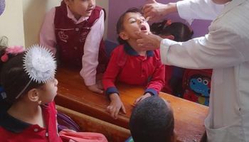 الحملة القومية للتطعيم ضد شلل الاطفال بقنا