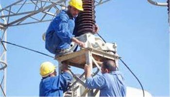 فصل التيار الكهربائي عن 11 منطقة بمدينة نجع حمادي في قنا 
