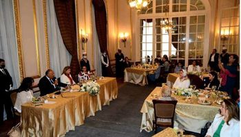 سامح شكري خلال حفل غداء زوجات الدبلوماسيين