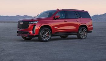  كاديلاك Escalade V-Series الجديدة