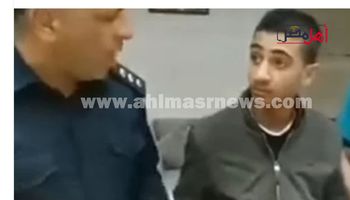 لغرض الهجرة لايطاليا ..السلطات الليبية تلقي القبض علي مصري اشترى جواز سفر ليبي مزيف 