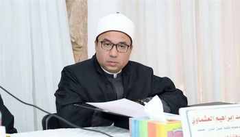  الدكتور محمد إبراهيم العشماوي، أستاذ الحديث الشريف 