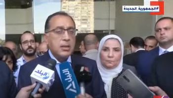 الدكتور مصطفى مدبولي رئيس مجلس الوزراء ووزيرة التضامن نيفين القباج 