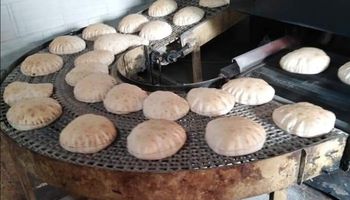 ضبط 13 مخبز بلدية لإنتاج خبز ناقص الوزن 