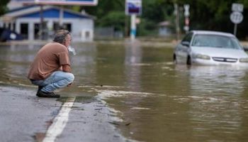 فيضانات ولاية كنتاكي الأمريكية 