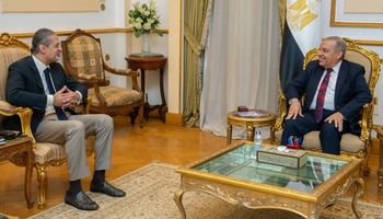 "وزير الدولة للإنتاج الحربي" يلتقي" السفير هاني صلاح المرشح سفير مصر بالسودان