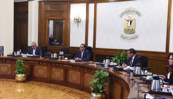 رئيس الوزراء يُتابع مشروعات التطوير بـ "القاهرة"