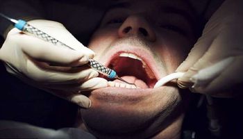 أطباء الأسنان