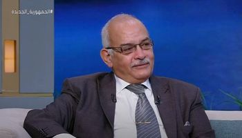 الدكتور حسام عباس رئيس قطاع السكان وتنظيم الأسرة بوزارة الصحة والسكان