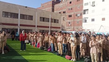 255 مدرسة بكفر الشيخ تستقبل الطلاب بأول أيام الدراسة