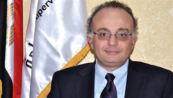 شريف سامى رئيس الهيئة العامة للرقابة المالية الأسبق
