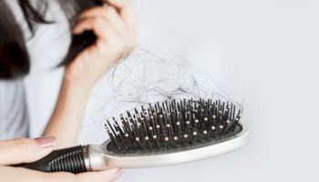 وصفات لعلاج تساقط الشعر 