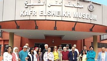معرض للمشغولات والتطريز للمسنين وزيارت طلاب المدارس و25 فنانا أوروبيا وعربيا لمتحف كفر الشيخ