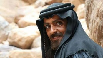 وفاة الفنان الأردني أشرف طلفاح