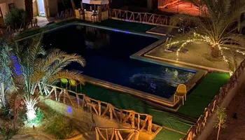 القرى السياحية 