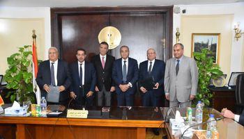 وزير التموين مع رئيس البنك الزراعي المصري ‎