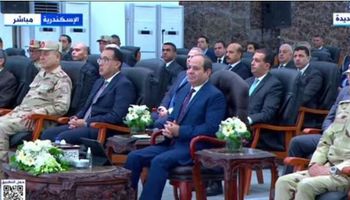 الرئيس السيسي يفتتح محور التعمير بالإسكندرية