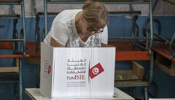    بدء الاقتراع في انتخابات تونس 