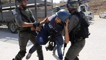 جرائم الاحتلال ضد الصجفيين الإسرائيلين