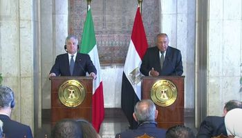 وزير خارجية ايطاليا ووزير خارجية مصر