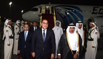 رئيس الوزراء في مطار الدوحة الدولي