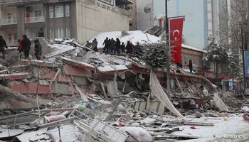 زلزال جديد.. المتنبئ الهولندي بالزلازل يتوقع واحدًا بوسط تركيا قوته 6 درجات