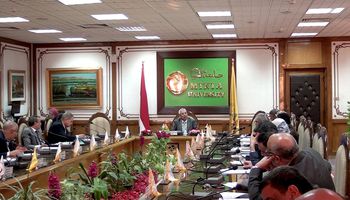 اجتماع مجلس جامعة المنيا 