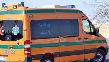 اصابة ٦ اشخاص اثر تصادم سيارتين ببورسعيد