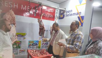 السكرتير العام المساعد ببني سويف يزور معرض أهلا رمضان ببنى سويف 