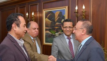 محافظ الإسكندرية يلتقي وفدًا من مجلس نقابة الصحفيين