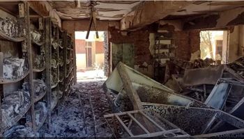 «وثائق وسط النيران».. الحرب تهدد بمحو ذاكرة السودانيين