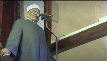 الدكتور عباس شومان خطيب الجمعة بالجامع الأزهر 