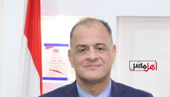 الدكتور محمد البحيري وكيل وزارة التربية والتعليم بالإسماعيلية 