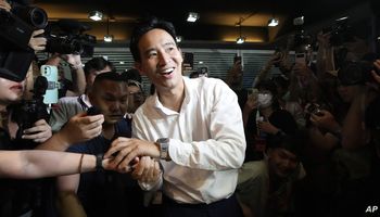 انتخابات تايلاند.. المعارضة تكتسح وزعيمها مستعد لرئاسة الحكومة
