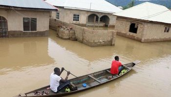 غرق قارب في نيجيريا