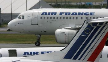 فرنسا تكشف حقيقة فرض قيود على طلبات التأشيرة للتونسيين
