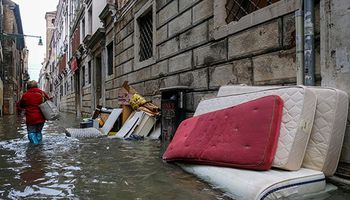 فيضانات وعواصف إيطاليا