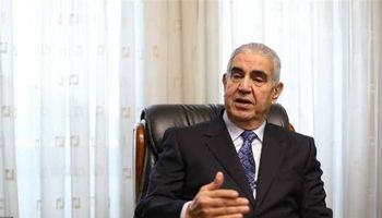                                                                 مجد الدين المنزلاوي رئيس لجنة الصناعة برجال الأعمال