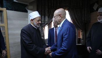 الإمام الأكبر يستقبل الرئيس الموريتاني