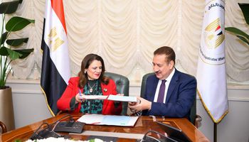 توقيع بروتوكول تعاون بين وزارة الهجرة ومحافظة المنوفية